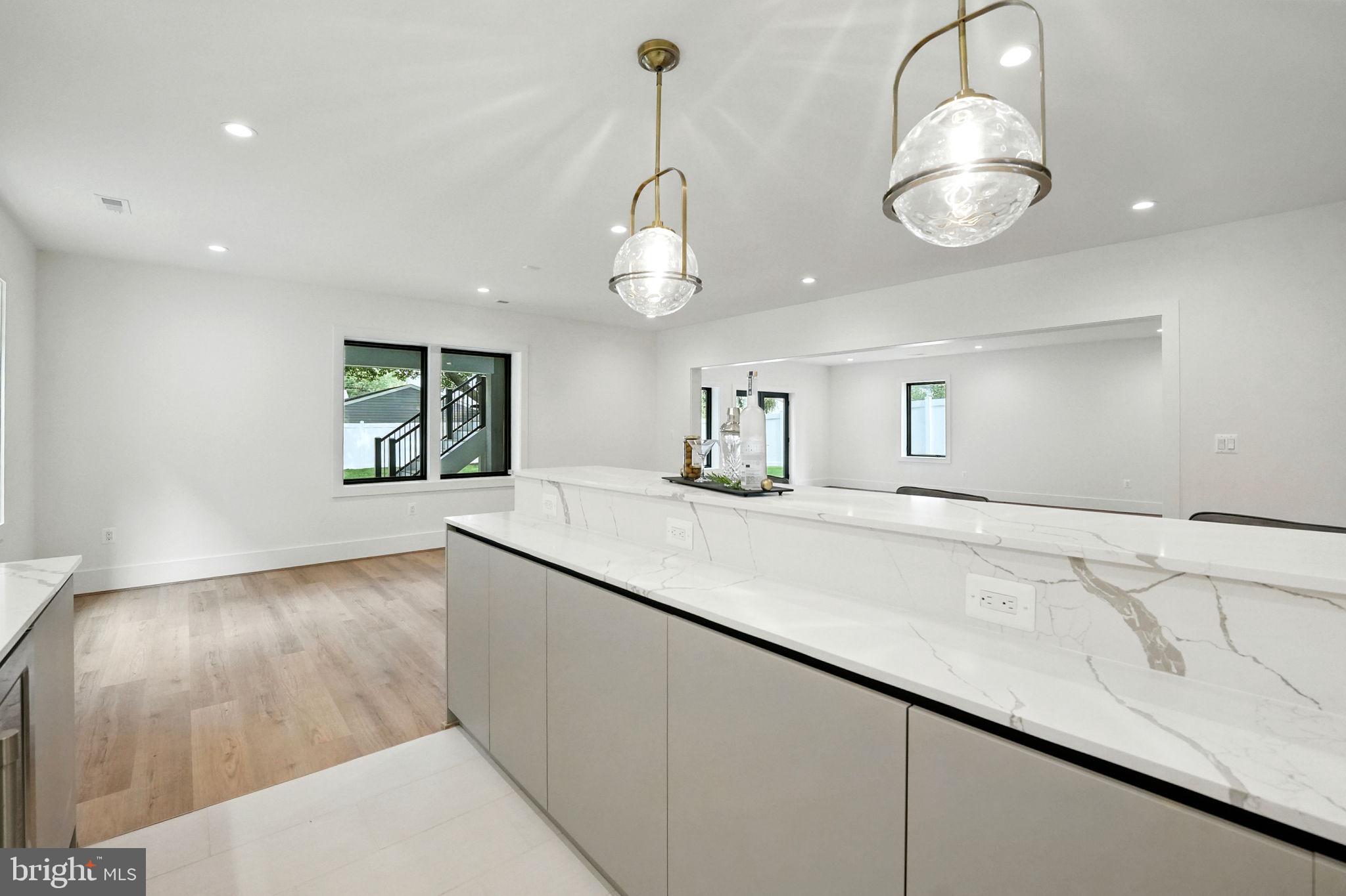 PIMMIT HILLS - Residential