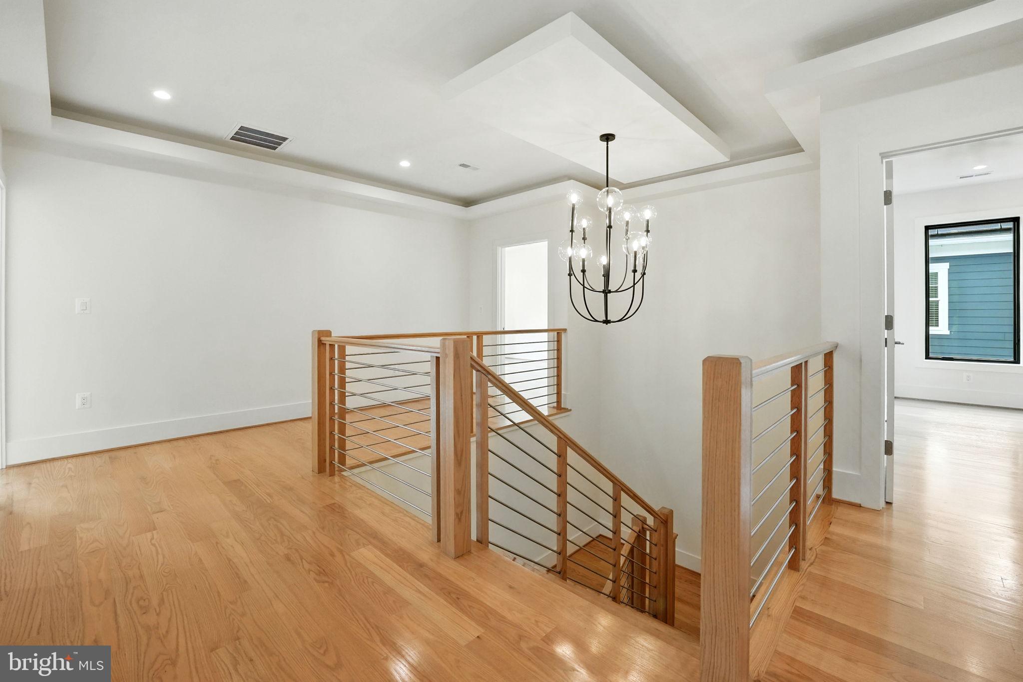 PIMMIT HILLS - Residential