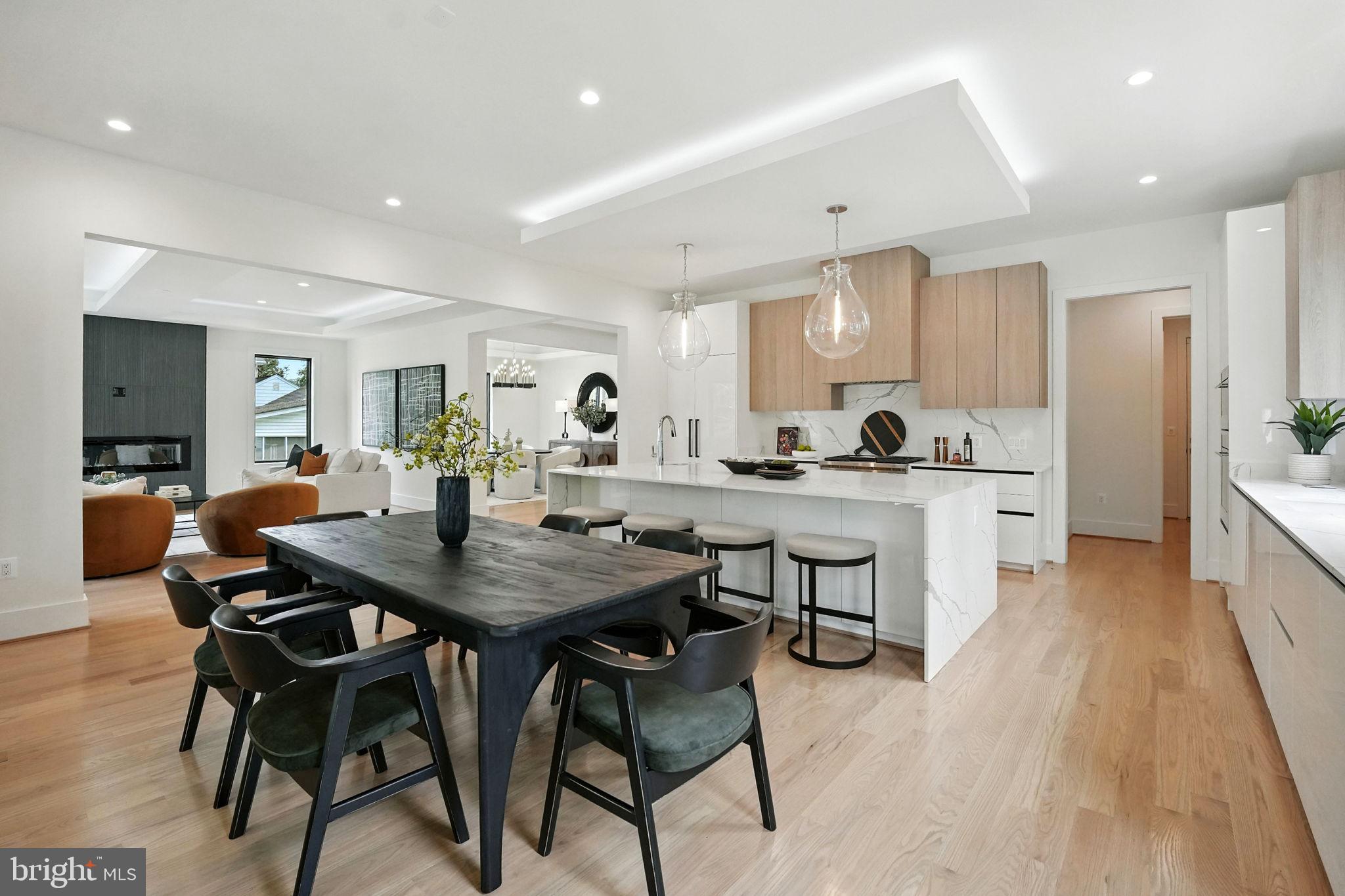 PIMMIT HILLS - Residential