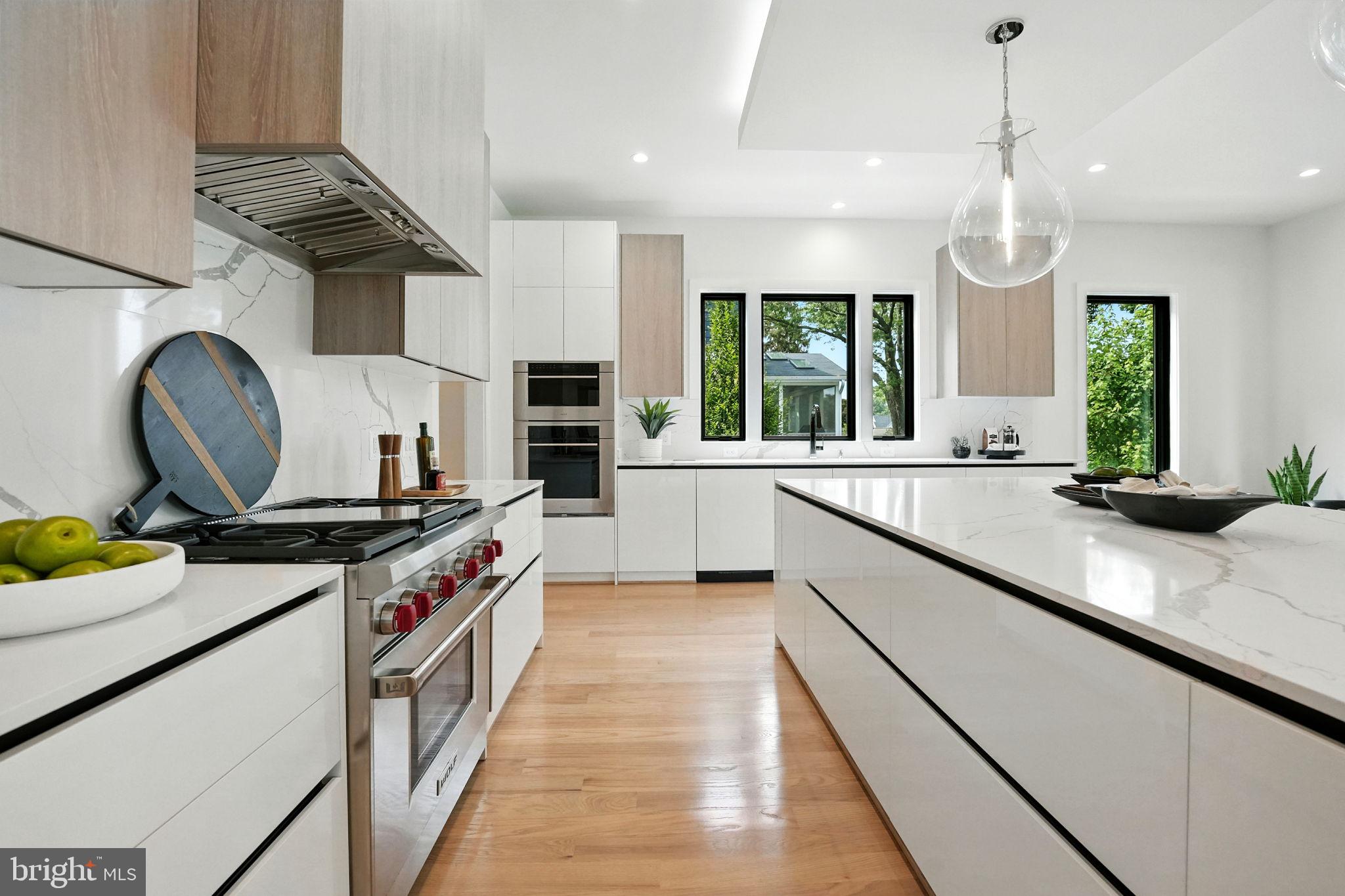 PIMMIT HILLS - Residential