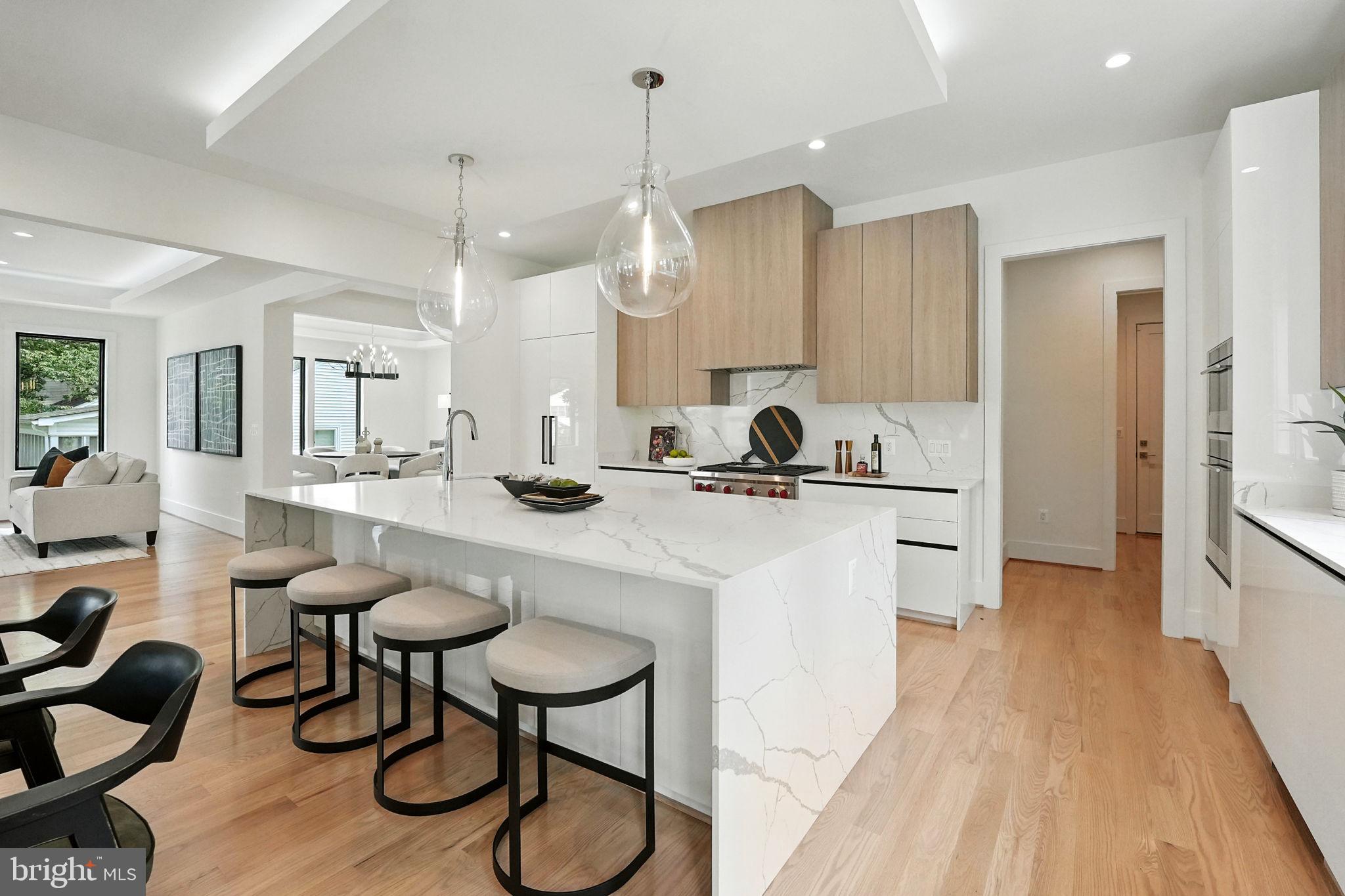 PIMMIT HILLS - Residential