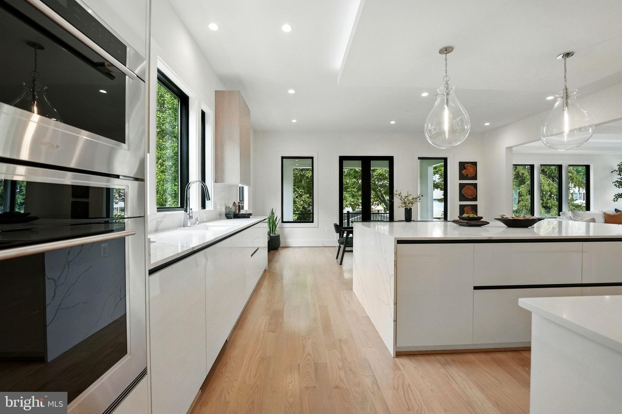 PIMMIT HILLS - Residential