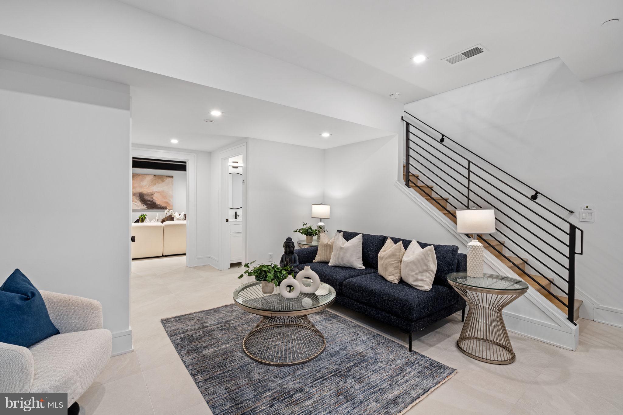 OLD CITY - Residential