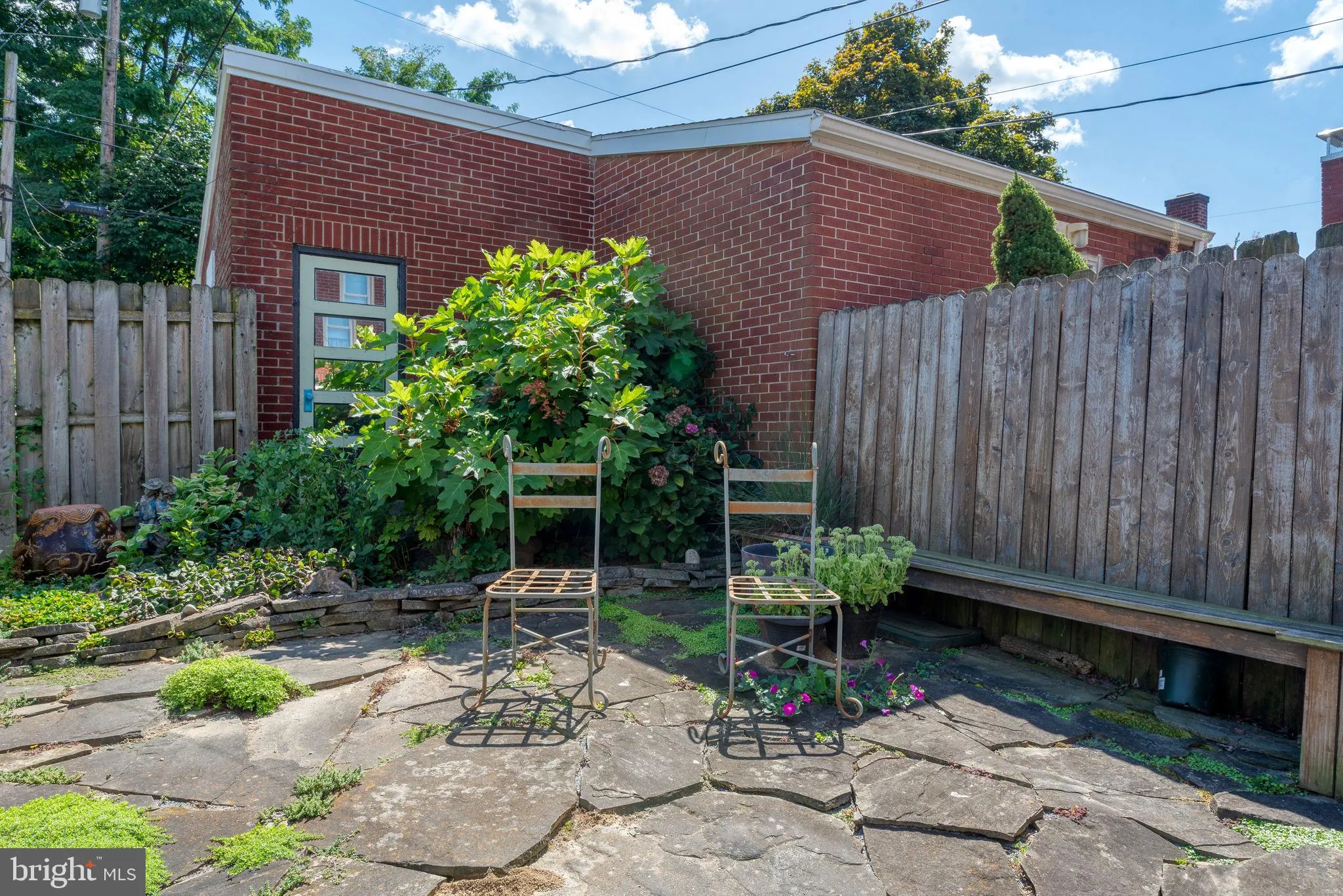 Lancaster, Pennsylvania 17603, United States, 3 Bedrooms Bedrooms, ,2 BathroomsBathrooms,Residential,Active,247111