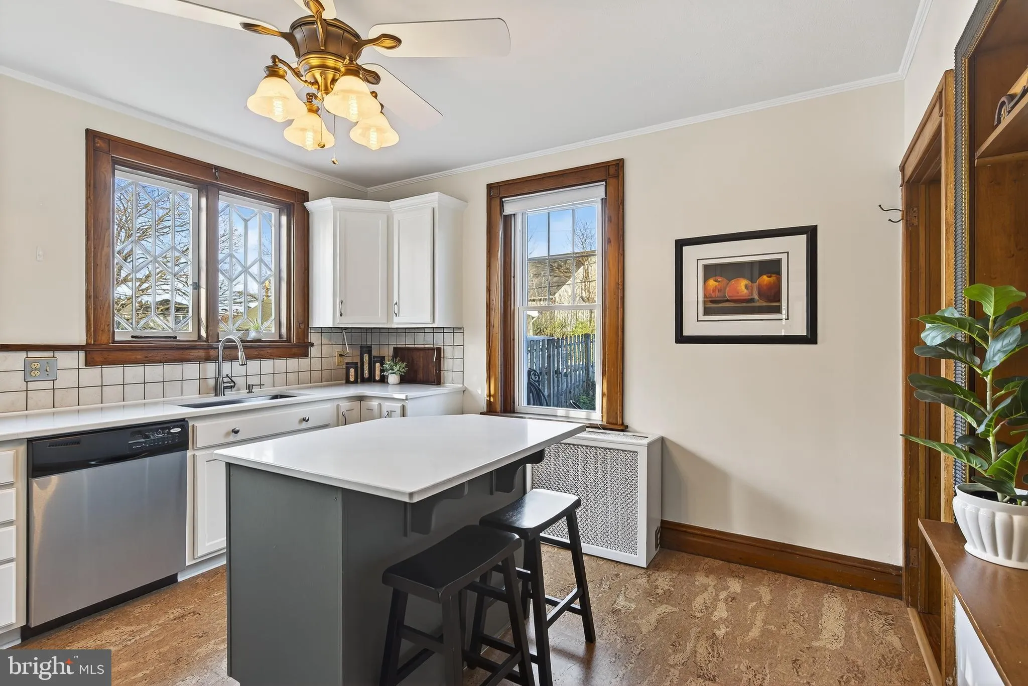 Lancaster, Pennsylvania 17603, United States, 3 Bedrooms Bedrooms, ,2 BathroomsBathrooms,Residential,Active,247111