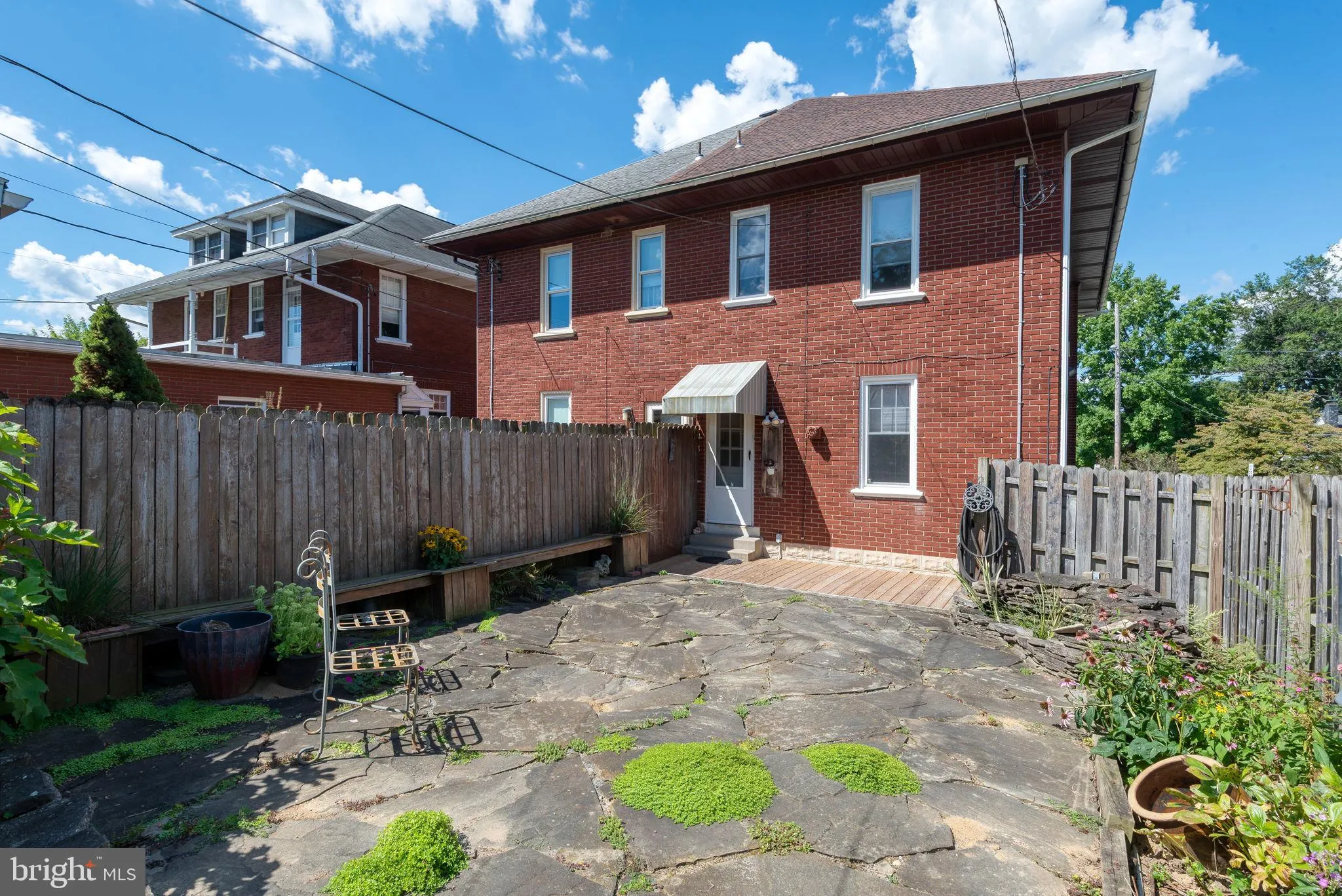 Lancaster, Pennsylvania 17603, United States, 3 Bedrooms Bedrooms, ,2 BathroomsBathrooms,Residential,Active,247111