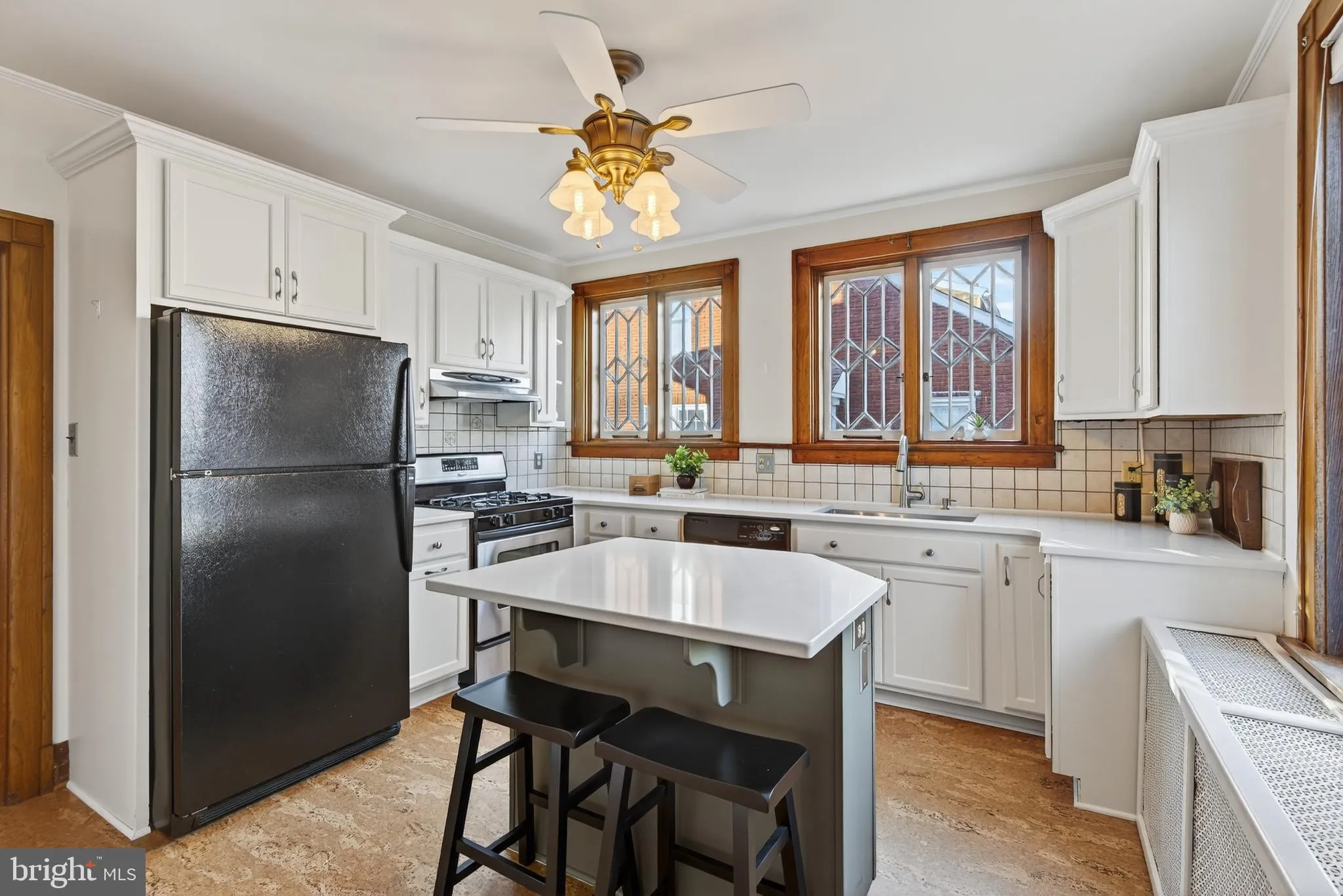 Lancaster, Pennsylvania 17603, United States, 3 Bedrooms Bedrooms, ,2 BathroomsBathrooms,Residential,Active,247111