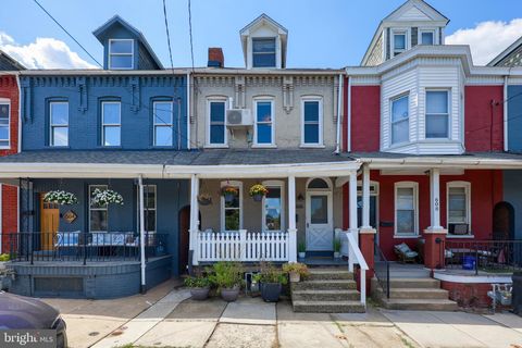 Photo of 606 N Mary Street, LANCASTER, PA 17603 (MLS # PALA2075704)