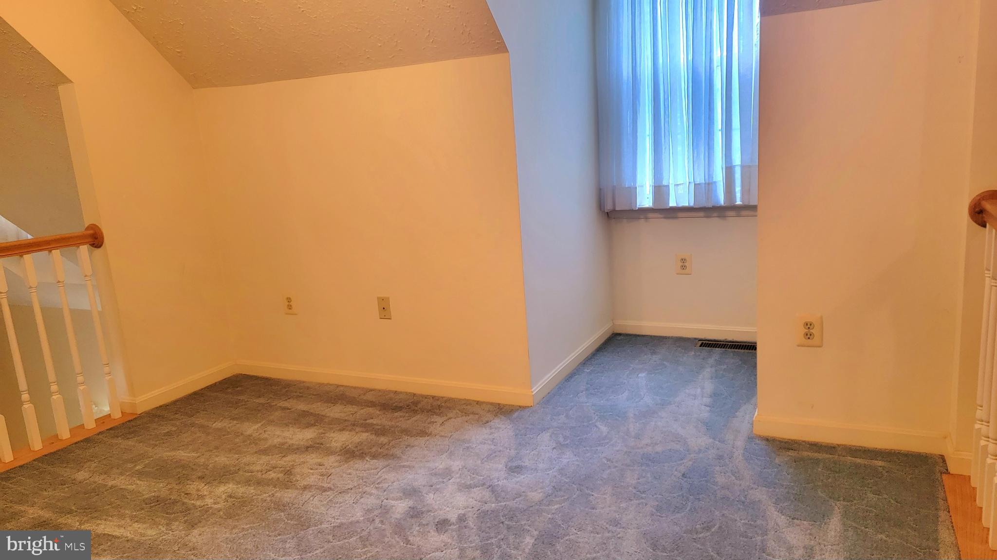 BERRY HILL MANOR - Residential