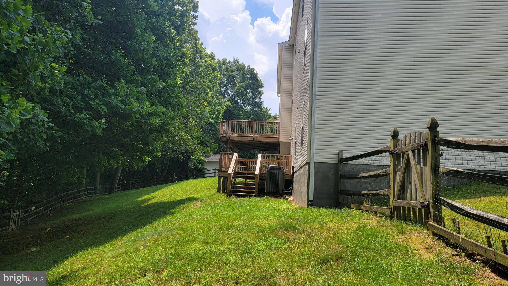 BERRY HILL MANOR - Residential