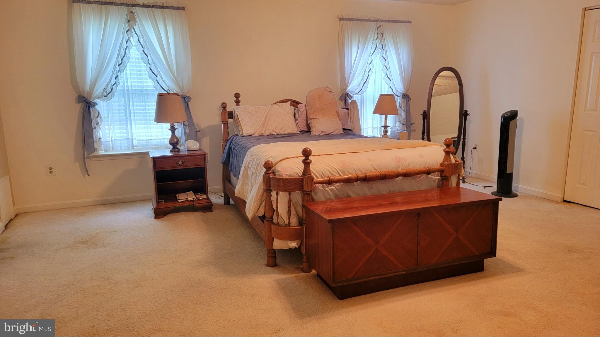 BERRY HILL MANOR - Residential