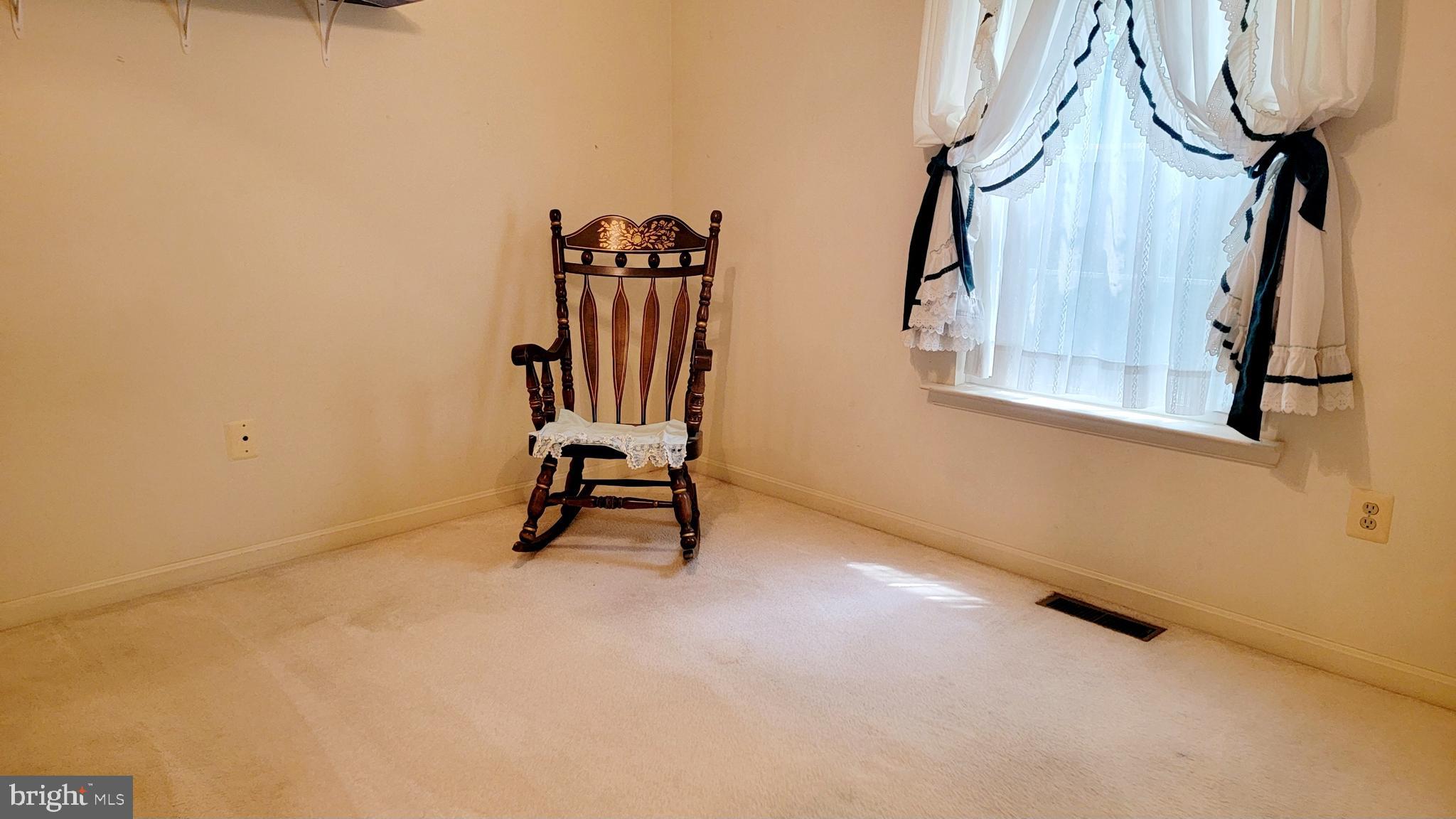 BERRY HILL MANOR - Residential