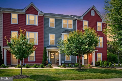 Townhouse For Sale - 3014 Revere Street<br/> BEALETON, VA 22712