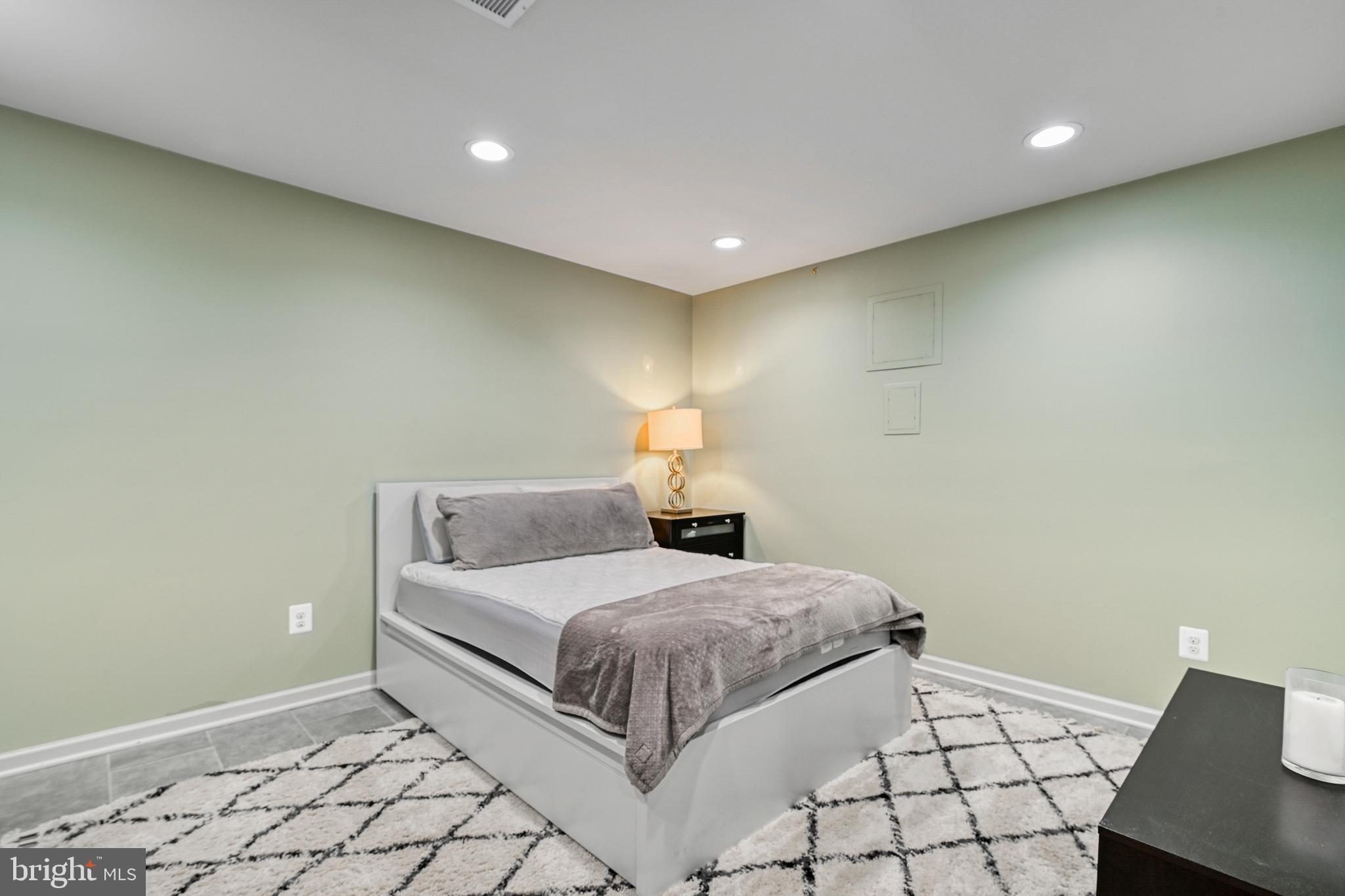 MT. RINGGOLD FARM - Residential