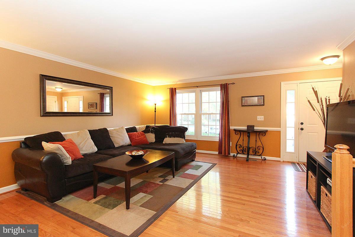 BURKE CENTRE - Residential