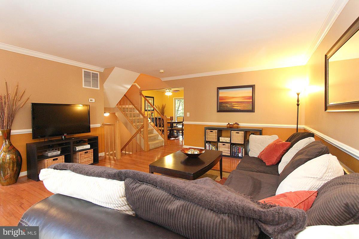 BURKE CENTRE - Residential