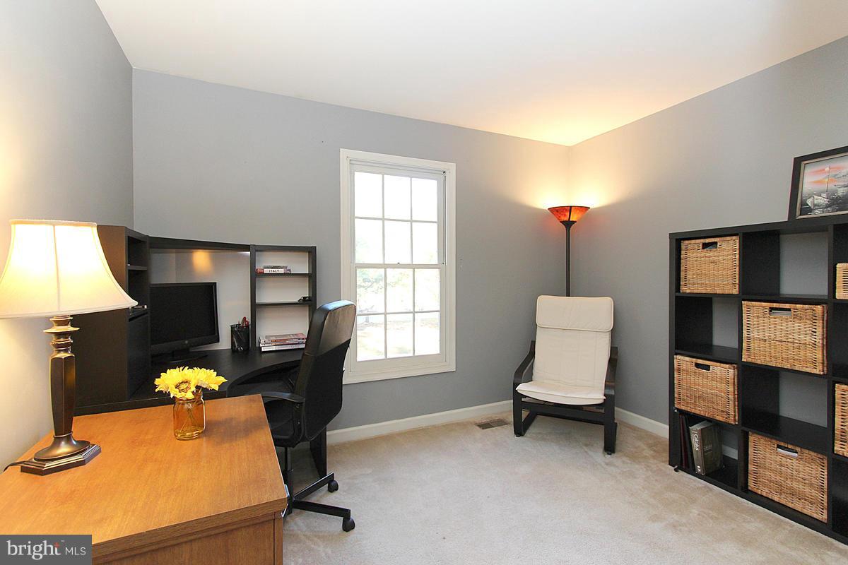 BURKE CENTRE - Residential