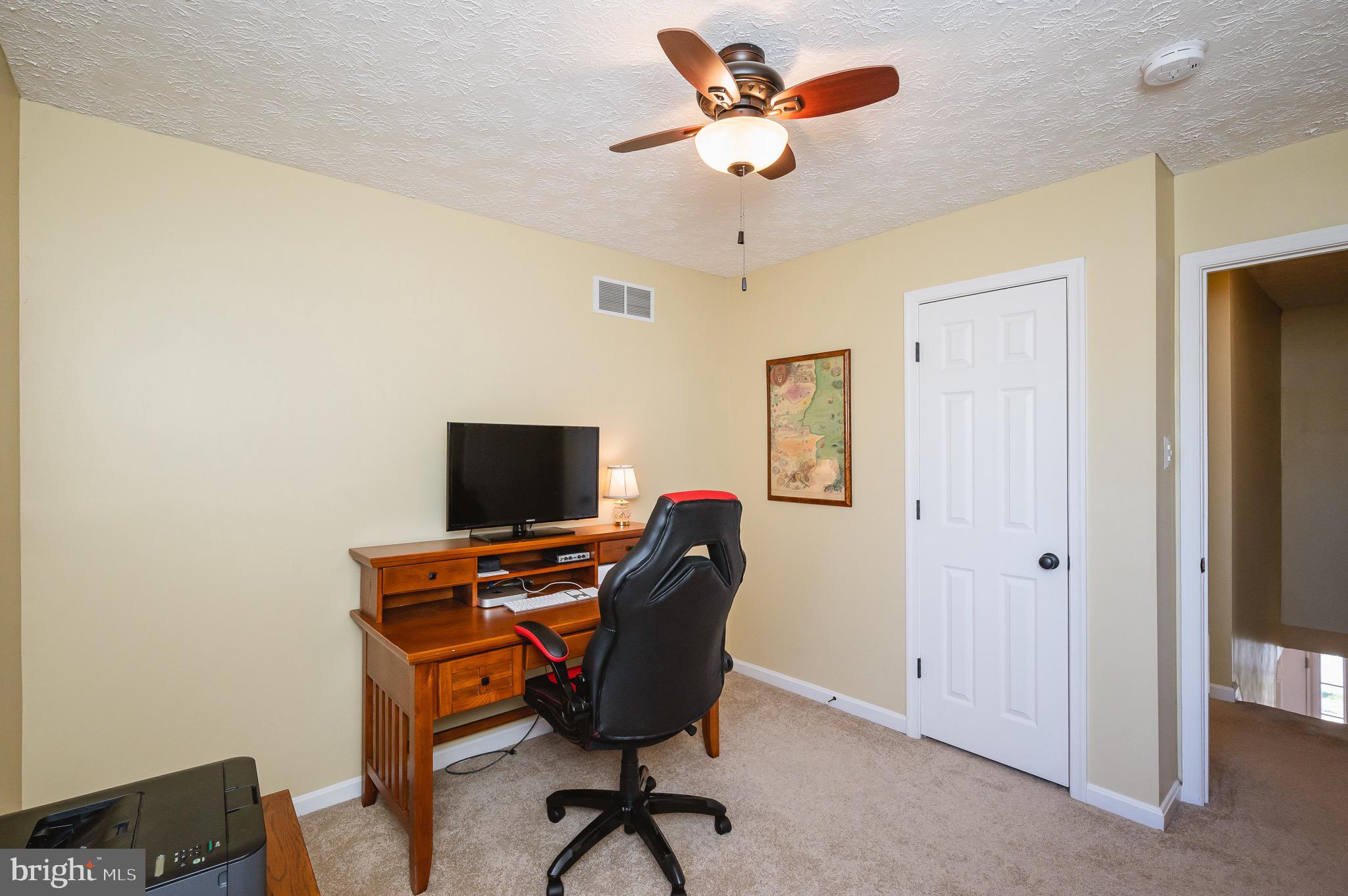 HARFORD TOWN - Residential