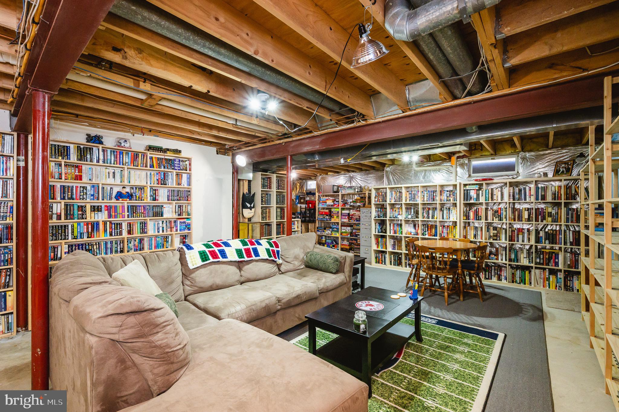 HARFORD TOWN - Residential