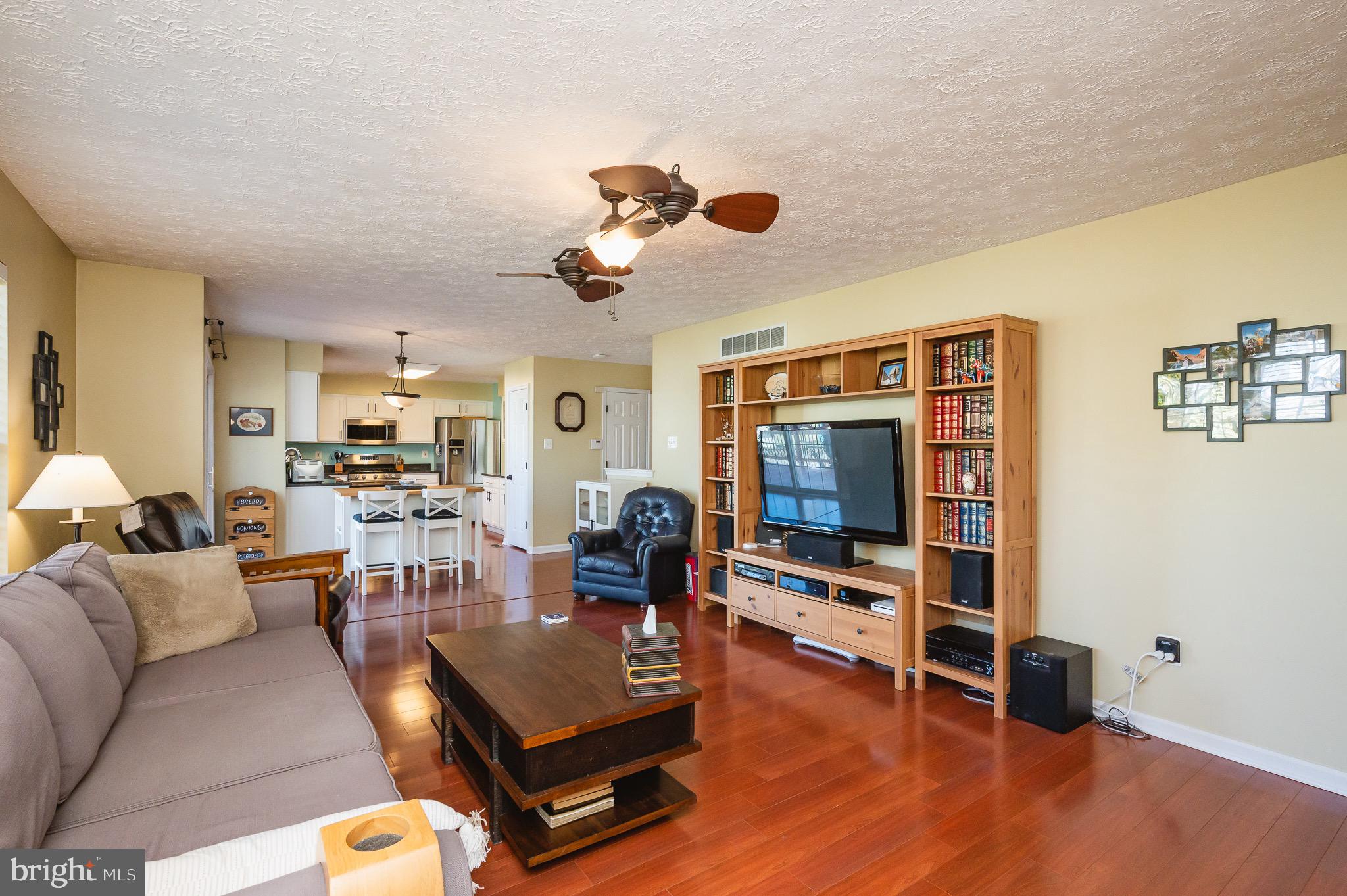 HARFORD TOWN - Residential