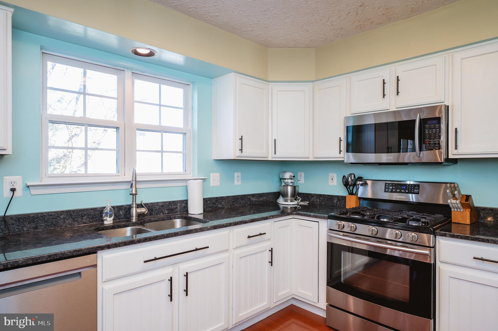 HARFORD TOWN - Residential