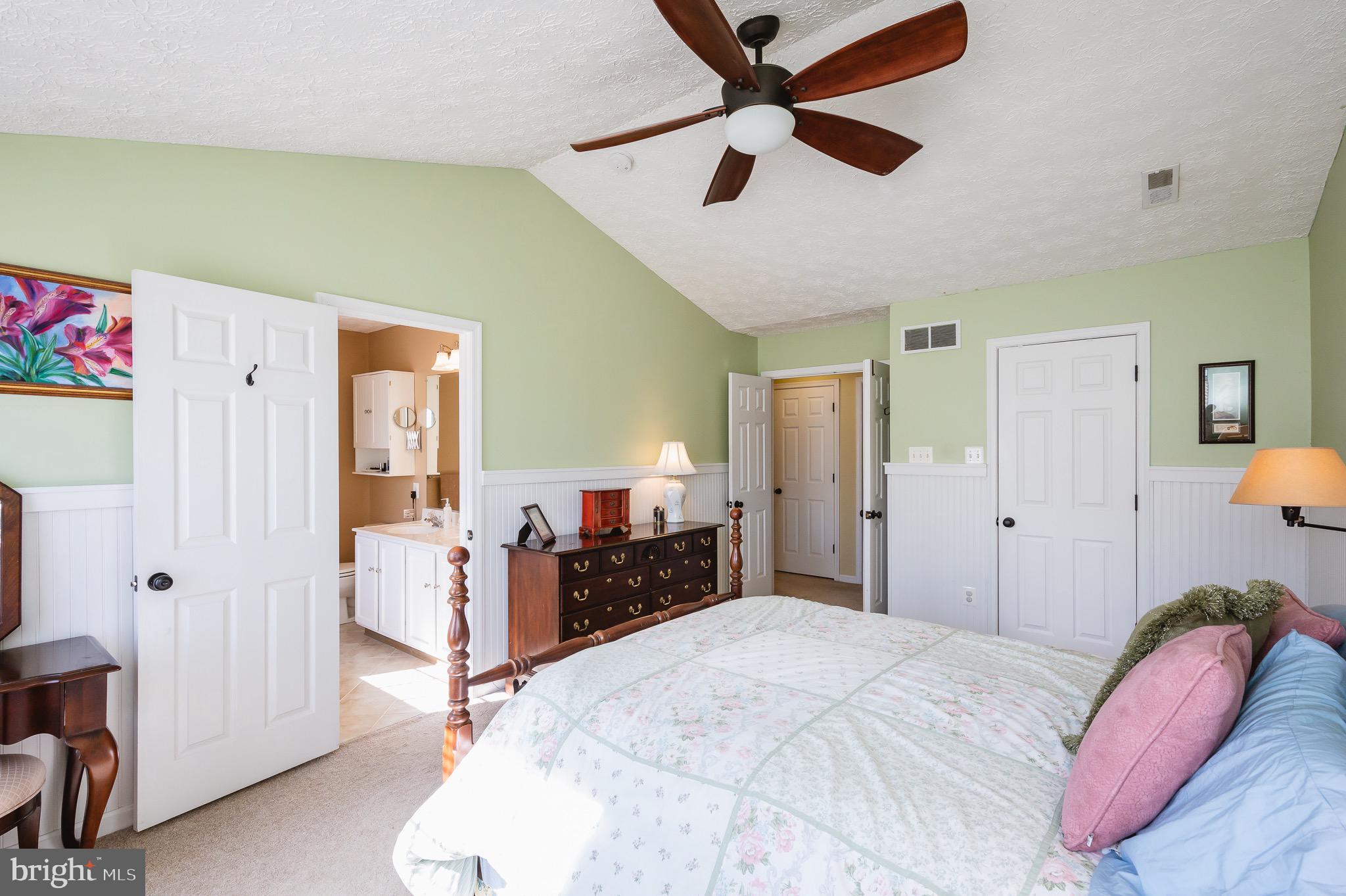 HARFORD TOWN - Residential