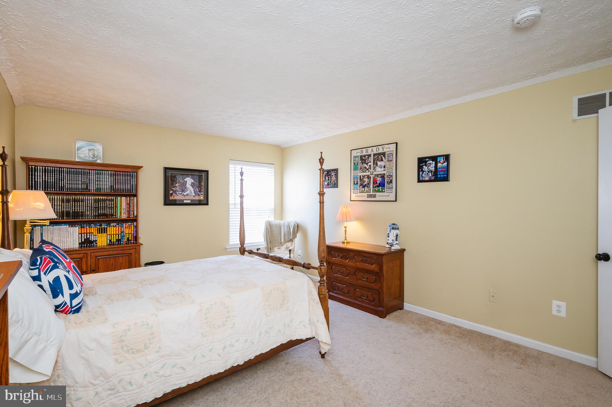 HARFORD TOWN - Residential