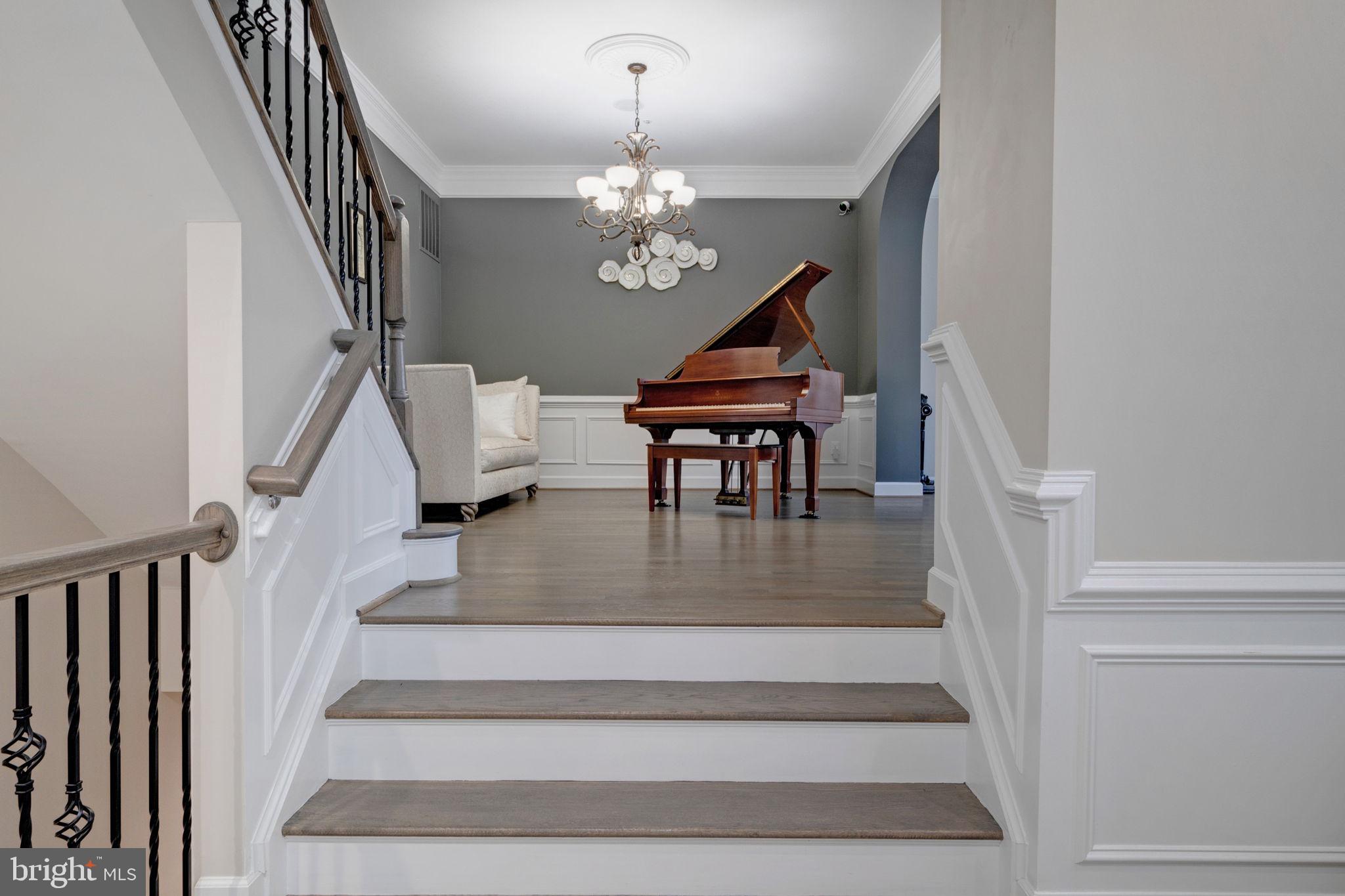 MAPLE LAWN - Residential