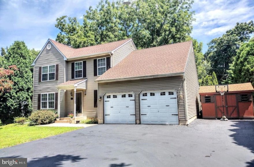 Welcome to this 4-bed, 2.5-bath wonderful Warrington home. The layout seamlessly connects the living, dining, and gourmet kitchen, creating an ideal space for both entertaining and cherished family moments. Modern appliances grace the kitchen, making it a terrific space for gathering and preparing tasty family meals.
The master suite is a retreat, boasting a spacious layout, a lavish an-suite with a soaking tub, and an expansive walk-in closet. Three additional bedrooms and two and a half bathrooms provide comfort and privacy for all. The two-car garage adds warmth and convenience for car owners during the winter, and a large driveway allows for additional parking.
Step outside to a large deck and a landscaped yard, perfect for outdoor relaxation or entertaining. Located in Warrington, this residence ensures proximity to shopping, dining, entertainment, and reputable schools as well as several parks to enjoy close by. Major highways nearby make commuting a breeze.
This home is more than a residence; it's a lifestyle upgrade. Don't miss the chance to make it yours. Schedule a showing today and embrace comfort, style, and unparalleled convenience in Warrington's finest locale.