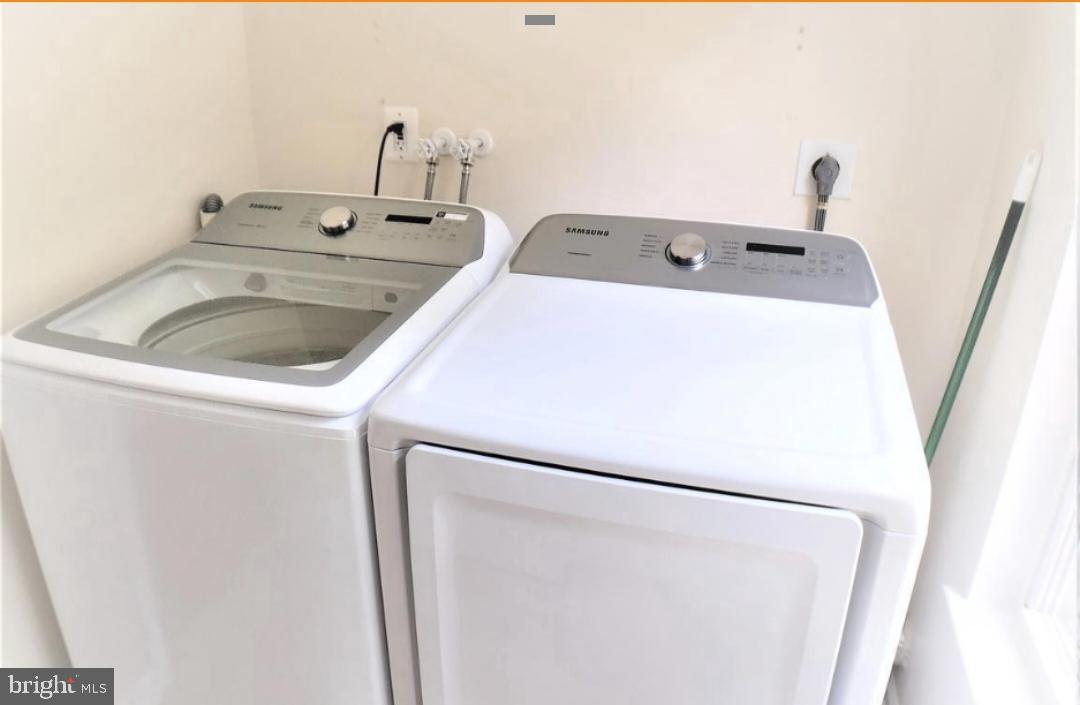 HIDDEN MDWS - Residential Lease