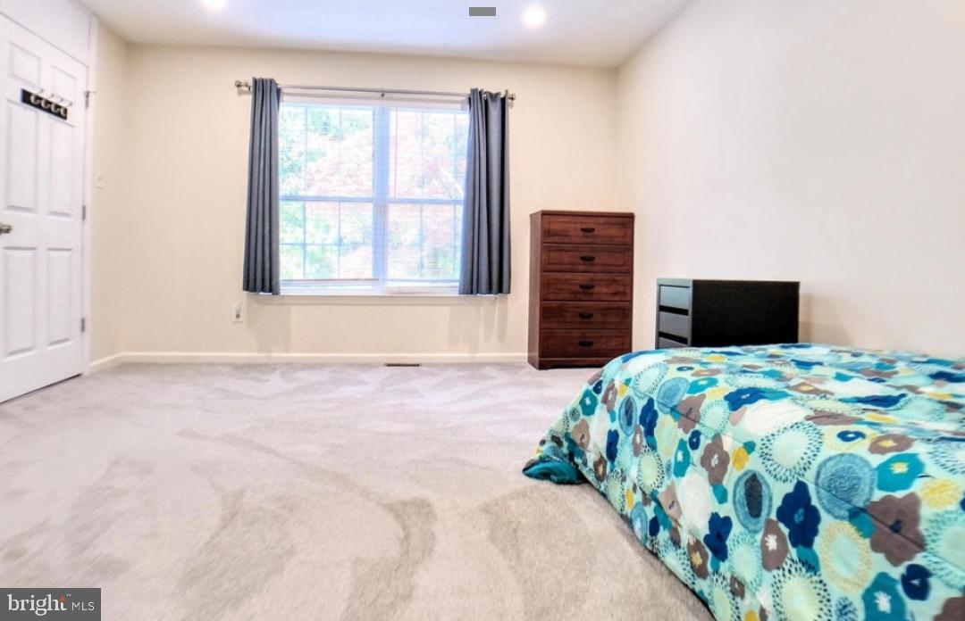 HIDDEN MDWS - Residential Lease