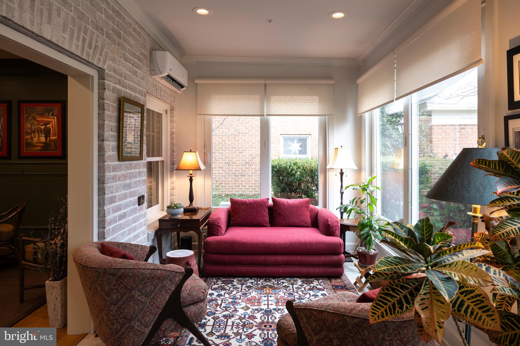 BRIGHTWOOD - Residential