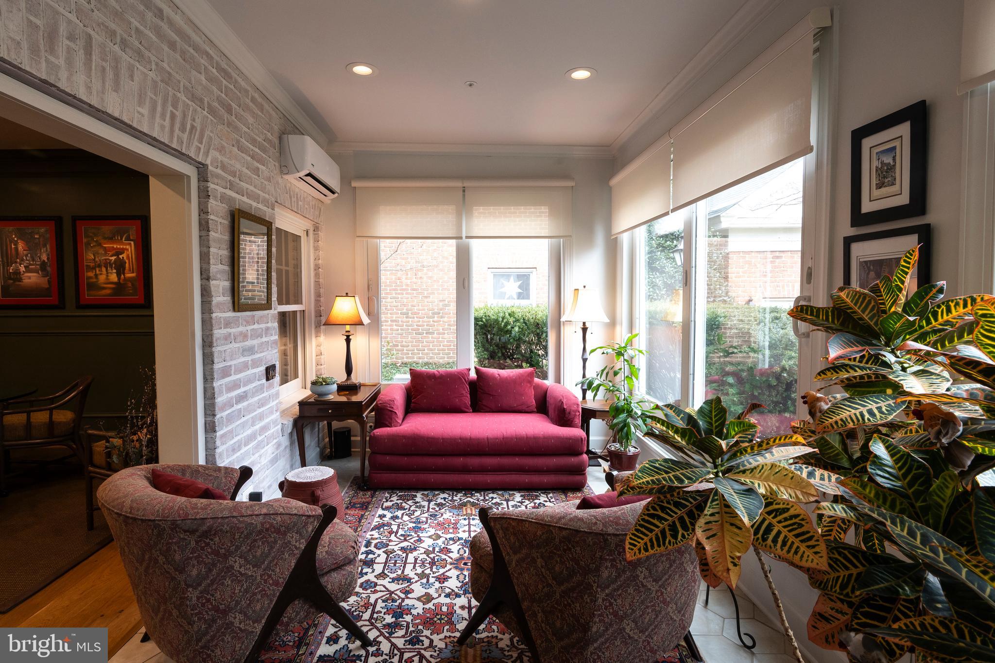 BRIGHTWOOD - Residential