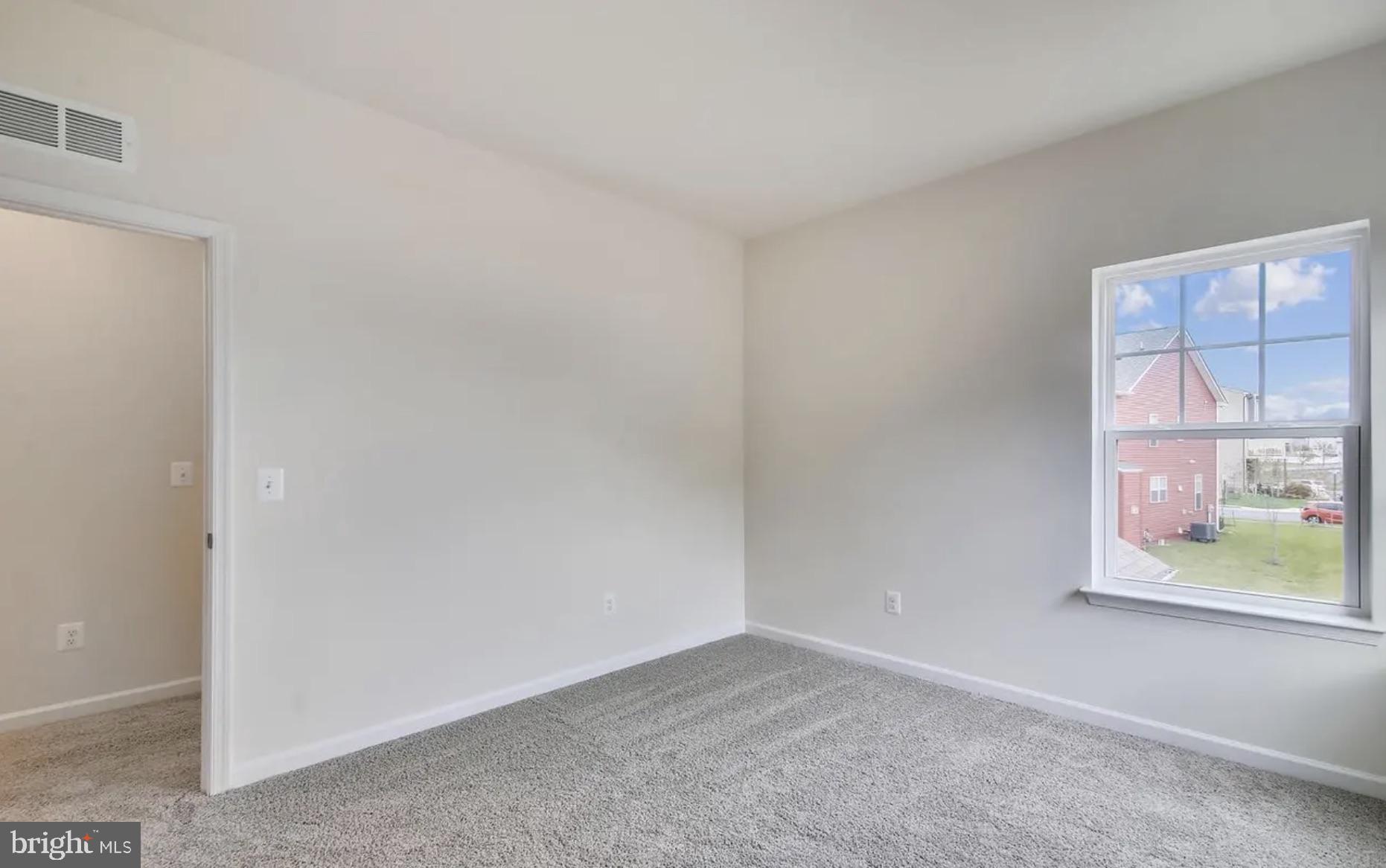 TUSCARORA CREEK - Residential Lease