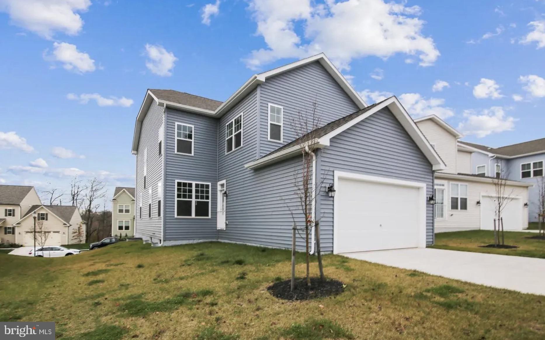 TUSCARORA CREEK - Residential Lease