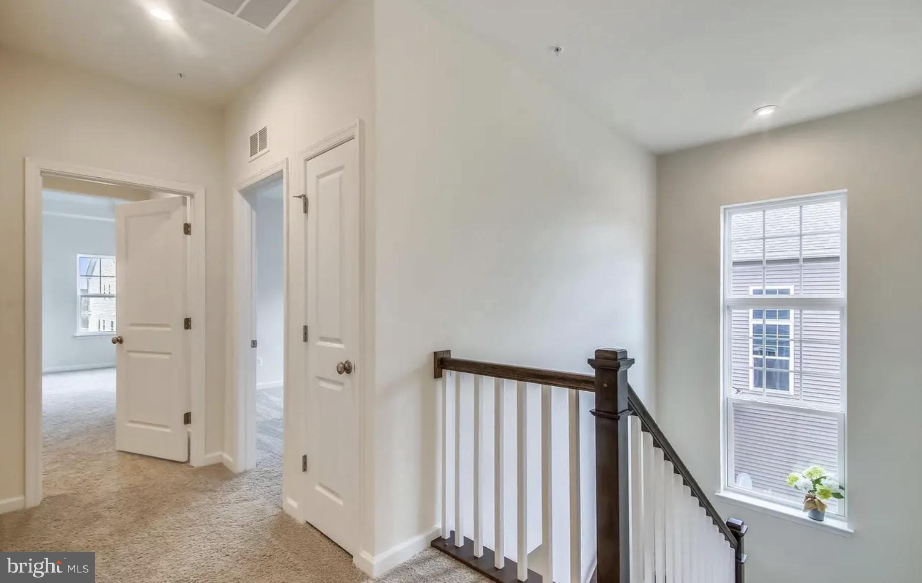 TUSCARORA CREEK - Residential Lease