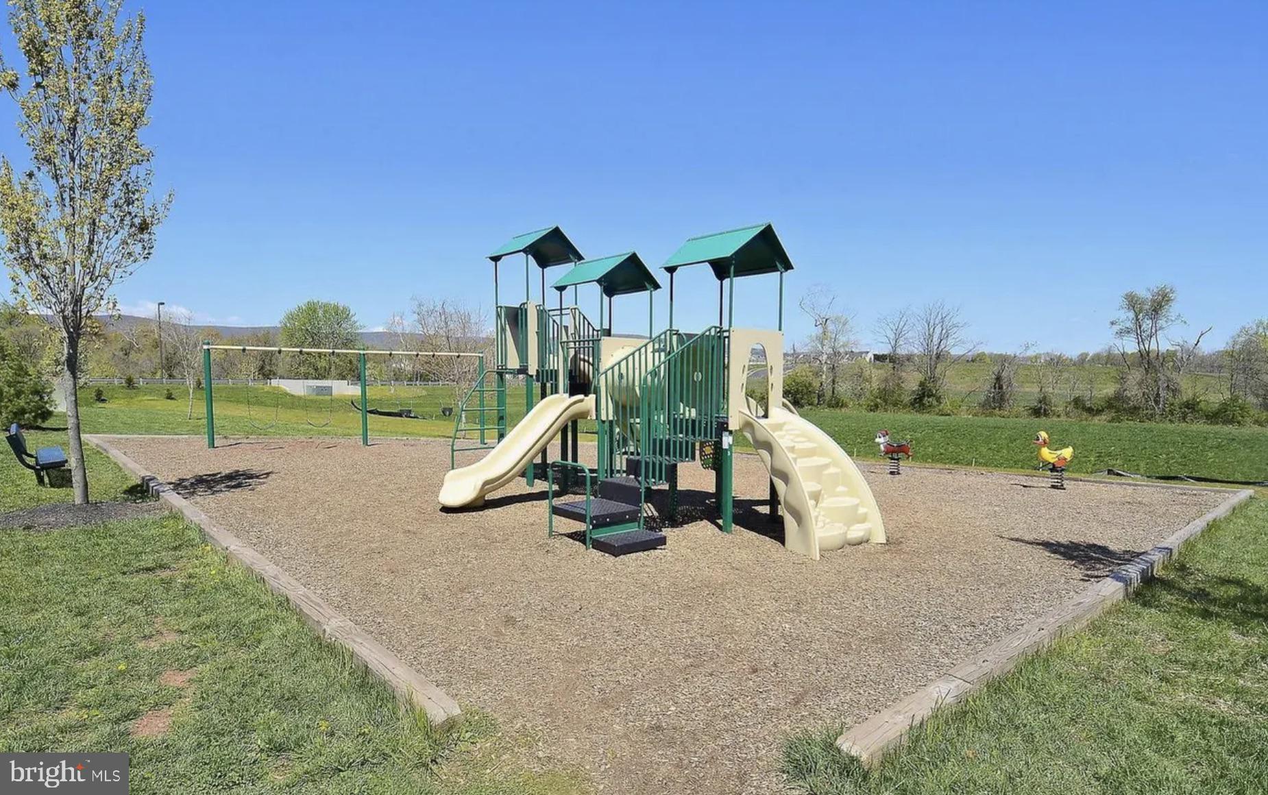 TUSCARORA CREEK - Residential Lease