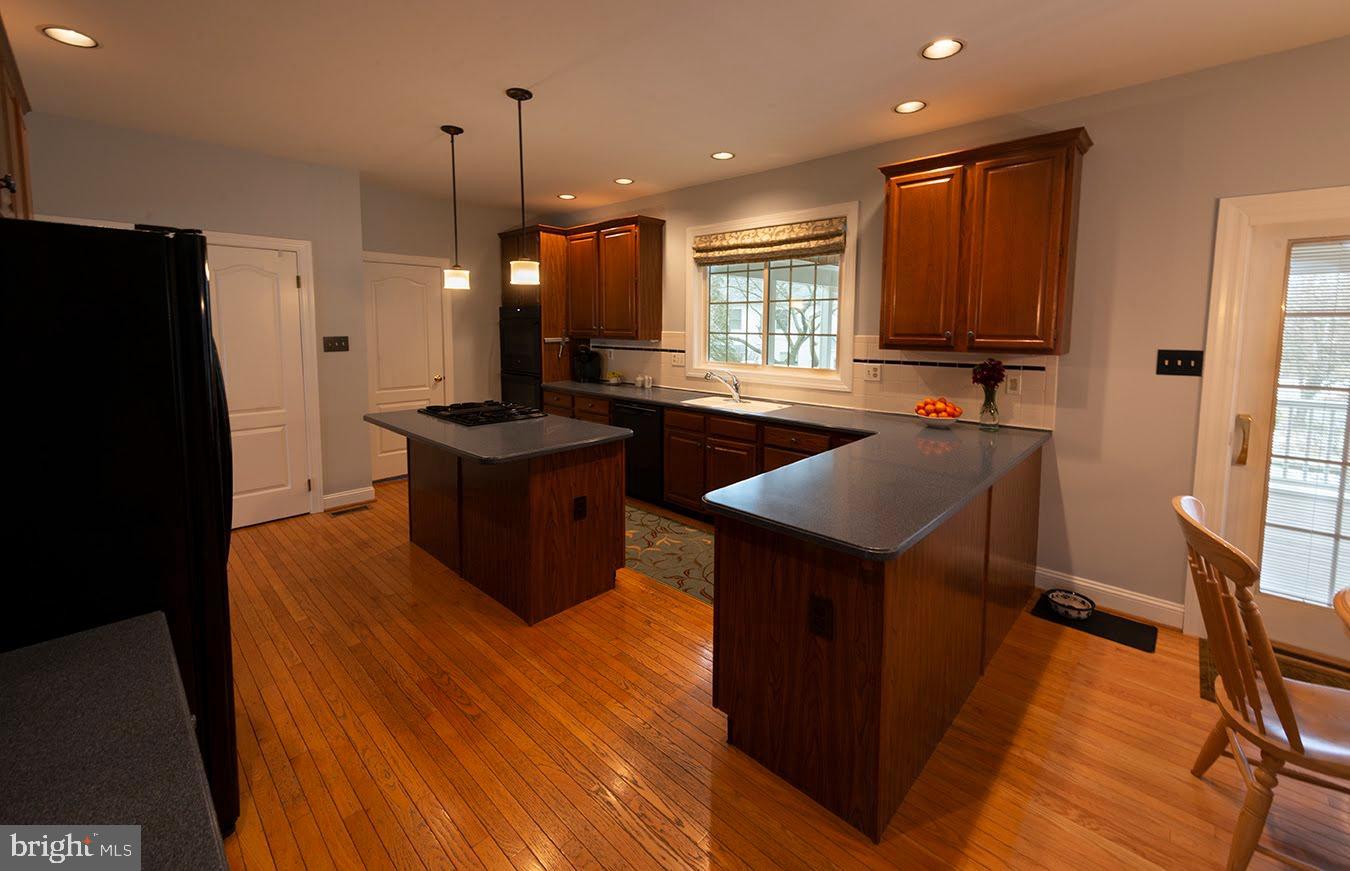 THORNBURY HUNT - Residential