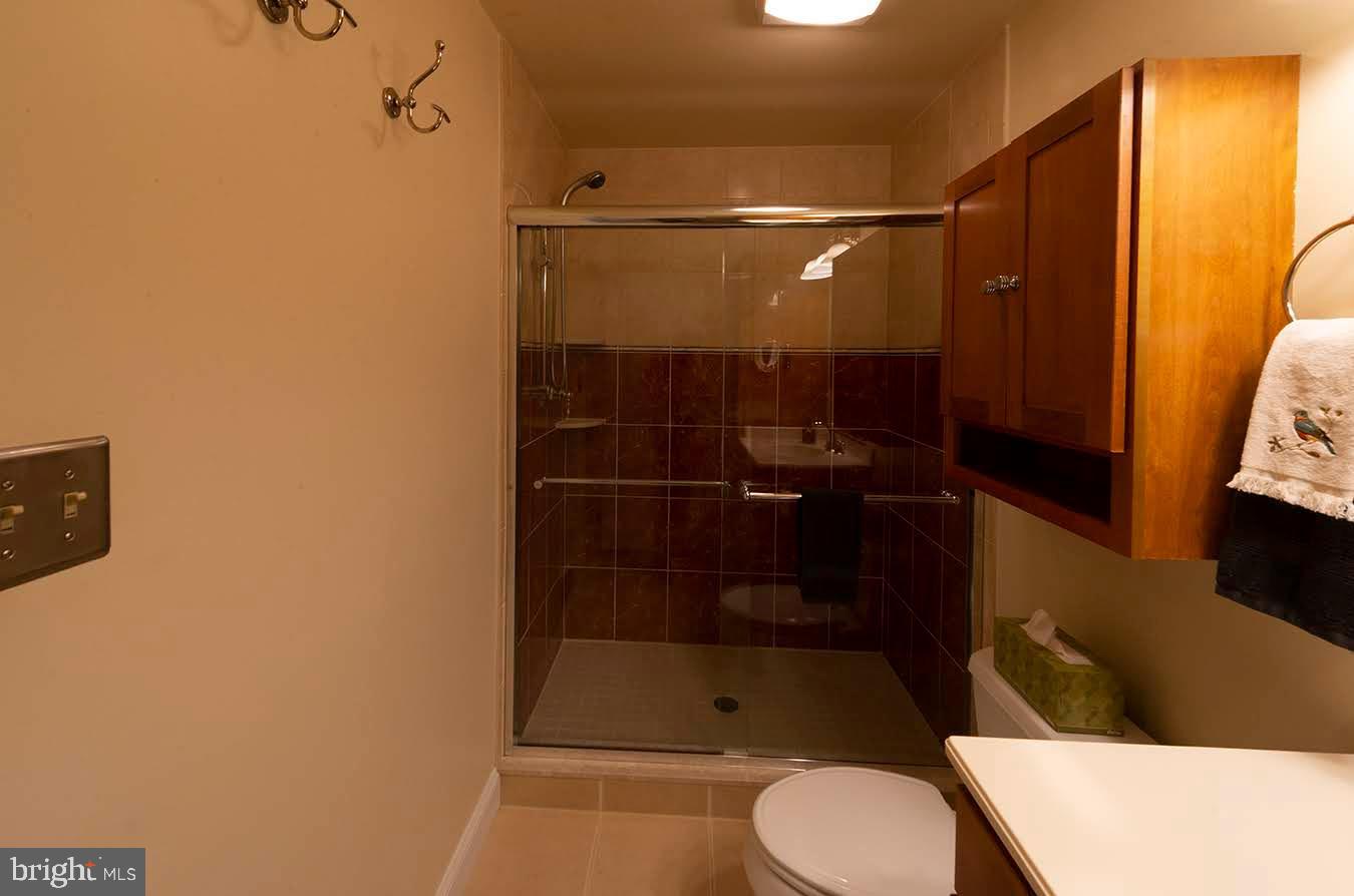 THORNBURY HUNT - Residential