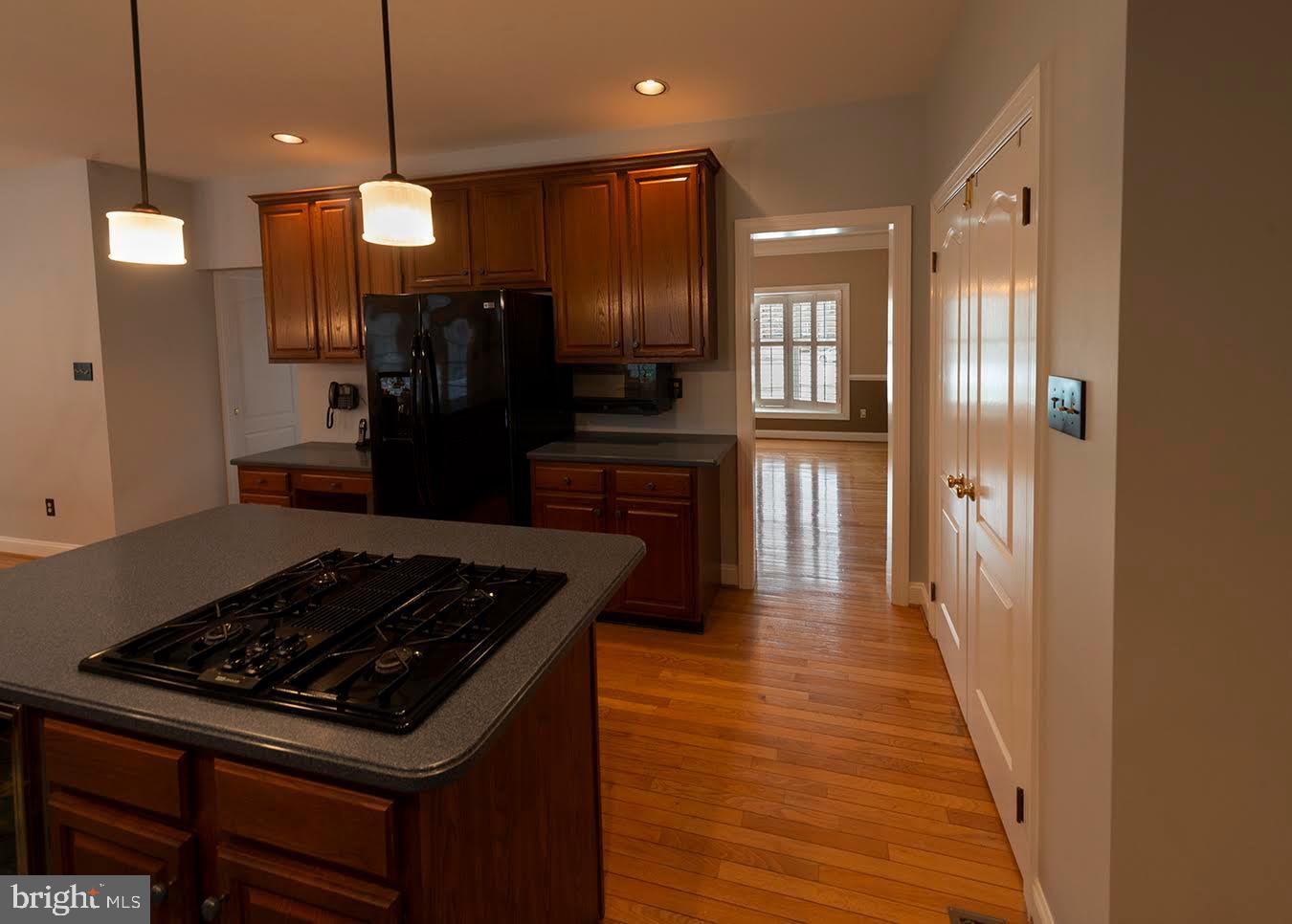THORNBURY HUNT - Residential