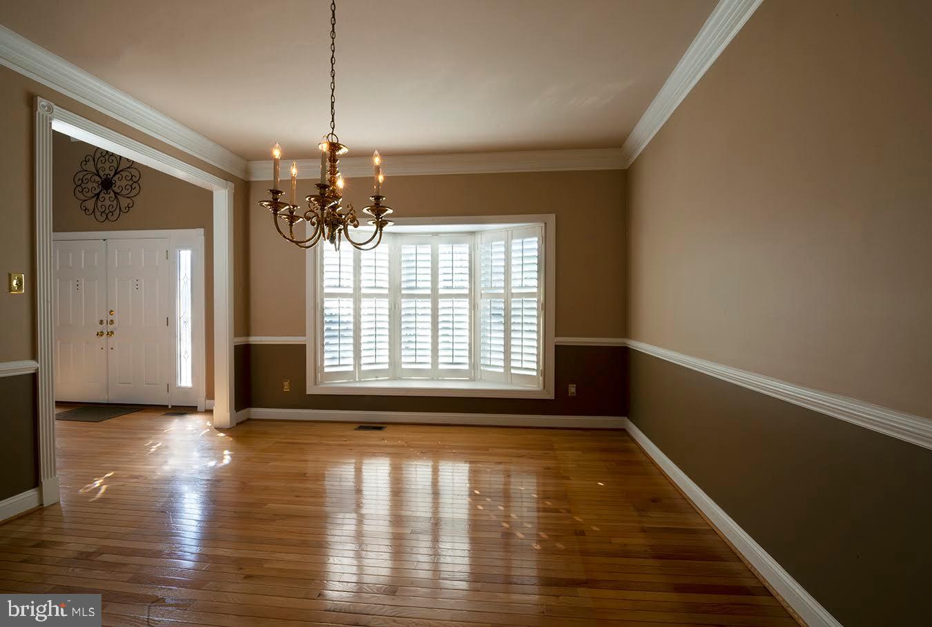 THORNBURY HUNT - Residential