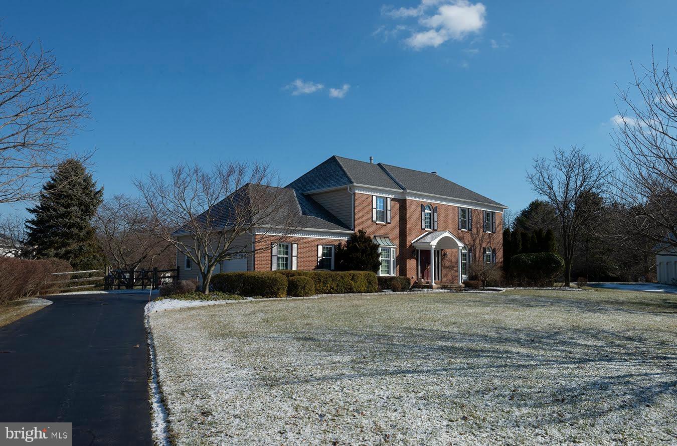 THORNBURY HUNT - Residential