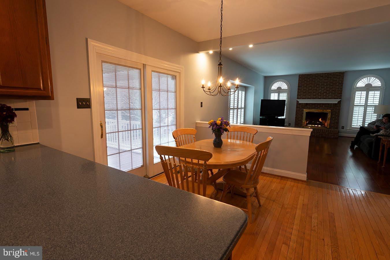 THORNBURY HUNT - Residential
