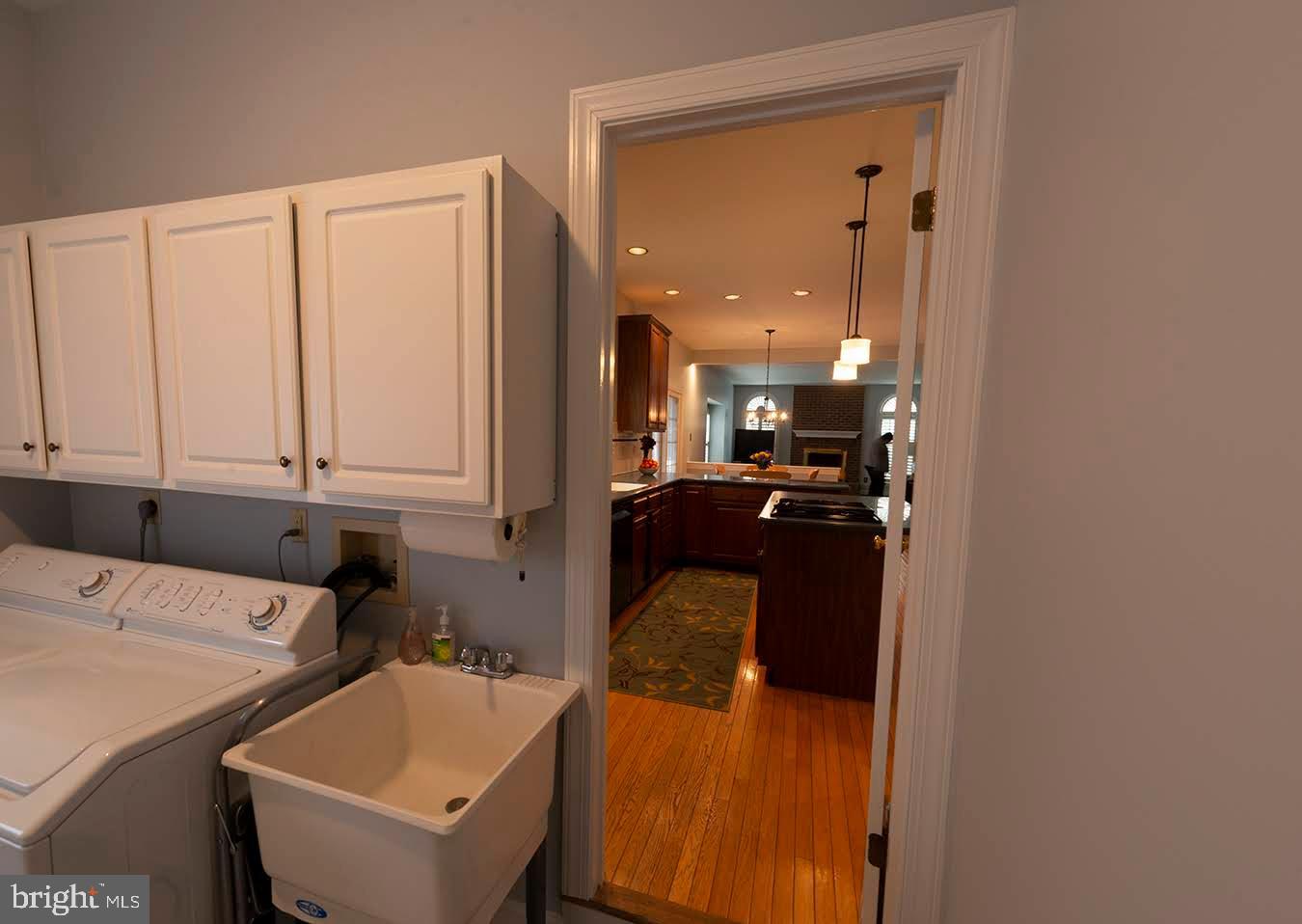 THORNBURY HUNT - Residential