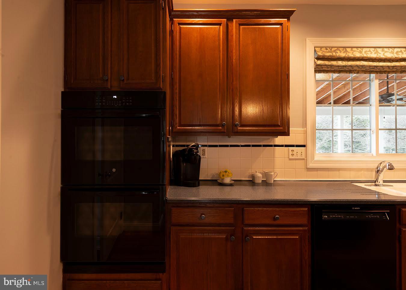 THORNBURY HUNT - Residential