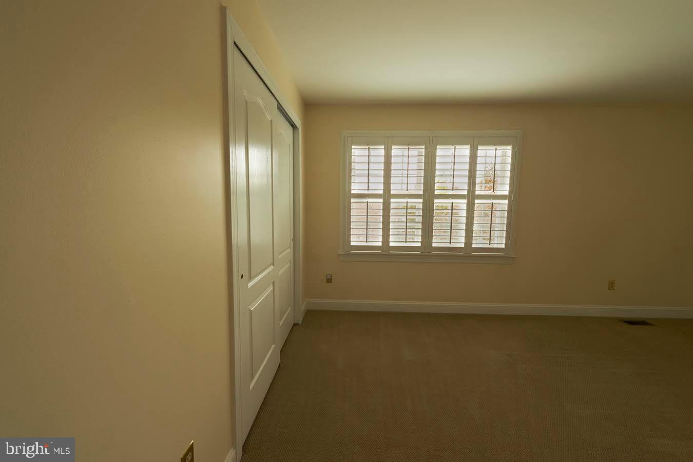 THORNBURY HUNT - Residential
