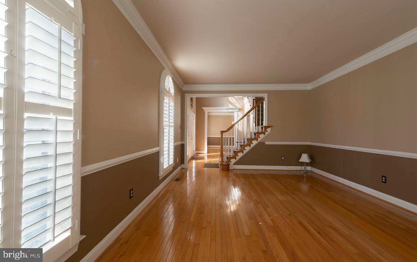 THORNBURY HUNT - Residential