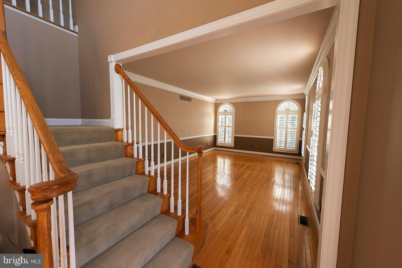 THORNBURY HUNT - Residential