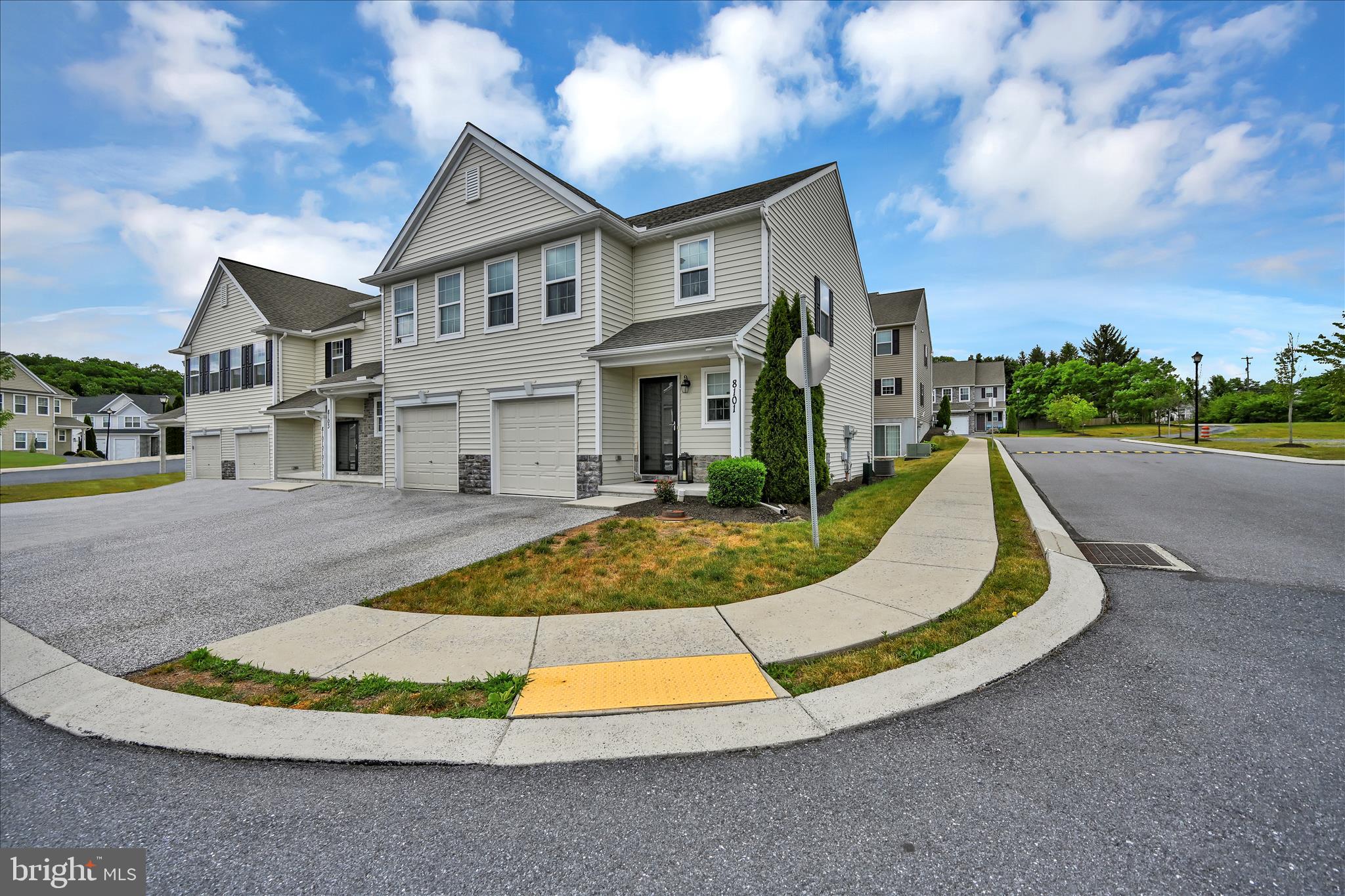 8101 CARL WILLIAMS BOULEVARD J