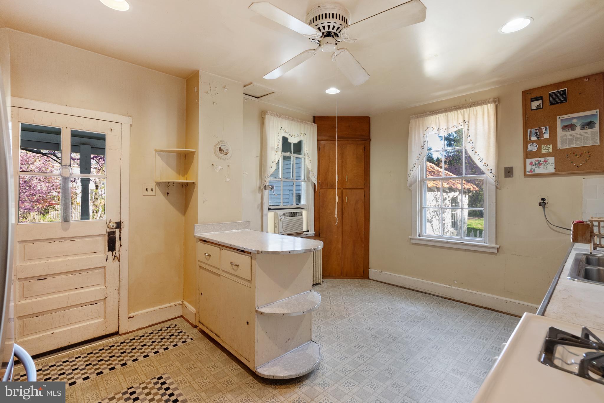 MITCHELLVILLE - Residential